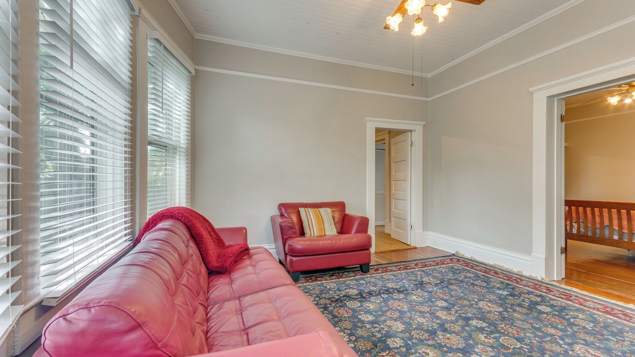 Photo of Bedroom in East Hill
