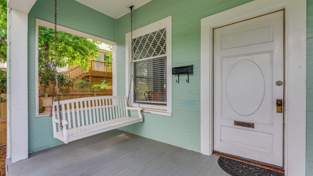 Photo of Outdoor in East Hill