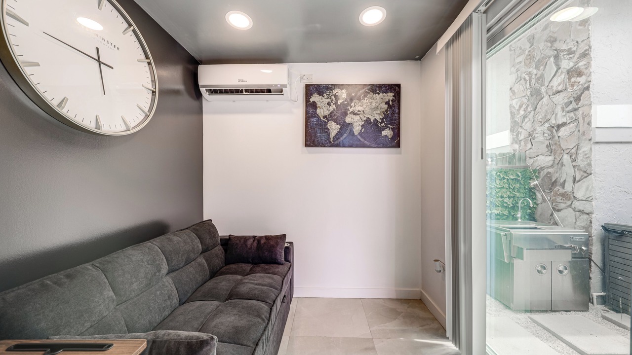 Photo of Livingroom in West Park