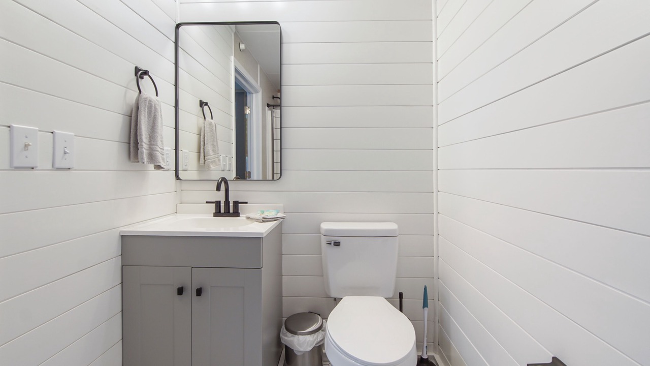 Photo of Bathroom in Eufaula