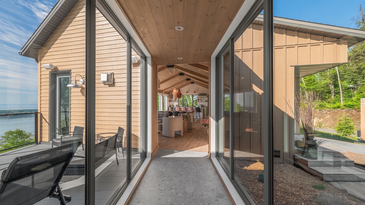 Photo of Patio Balcony in Saint-Joseph-de-la-Rive