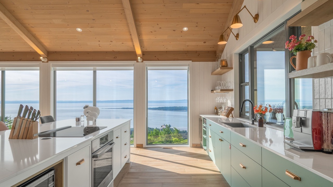 Photo of Kitchen in Saint-Joseph-de-la-Rive