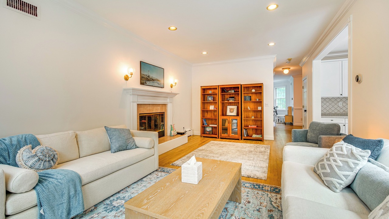 Photo of Livingroom in Carmel