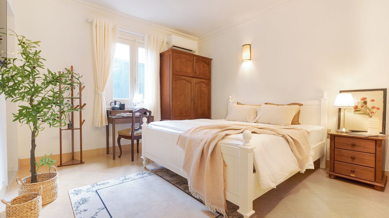Photo of Bedroom in Ba Dinh