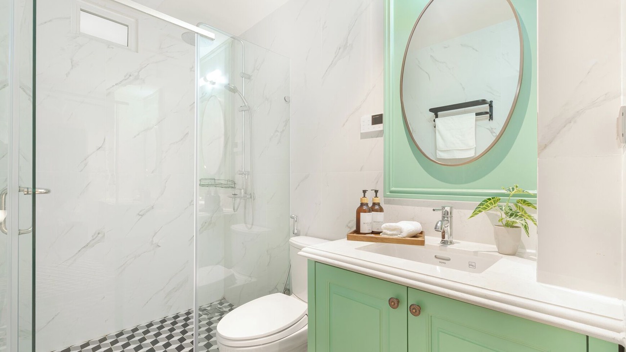 Photo of Bathroom in Ba Dinh