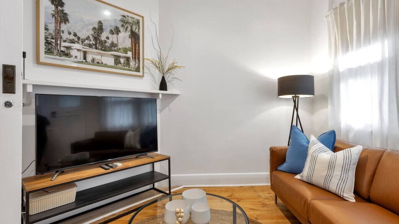 Photo of Livingroom in Glenelg
