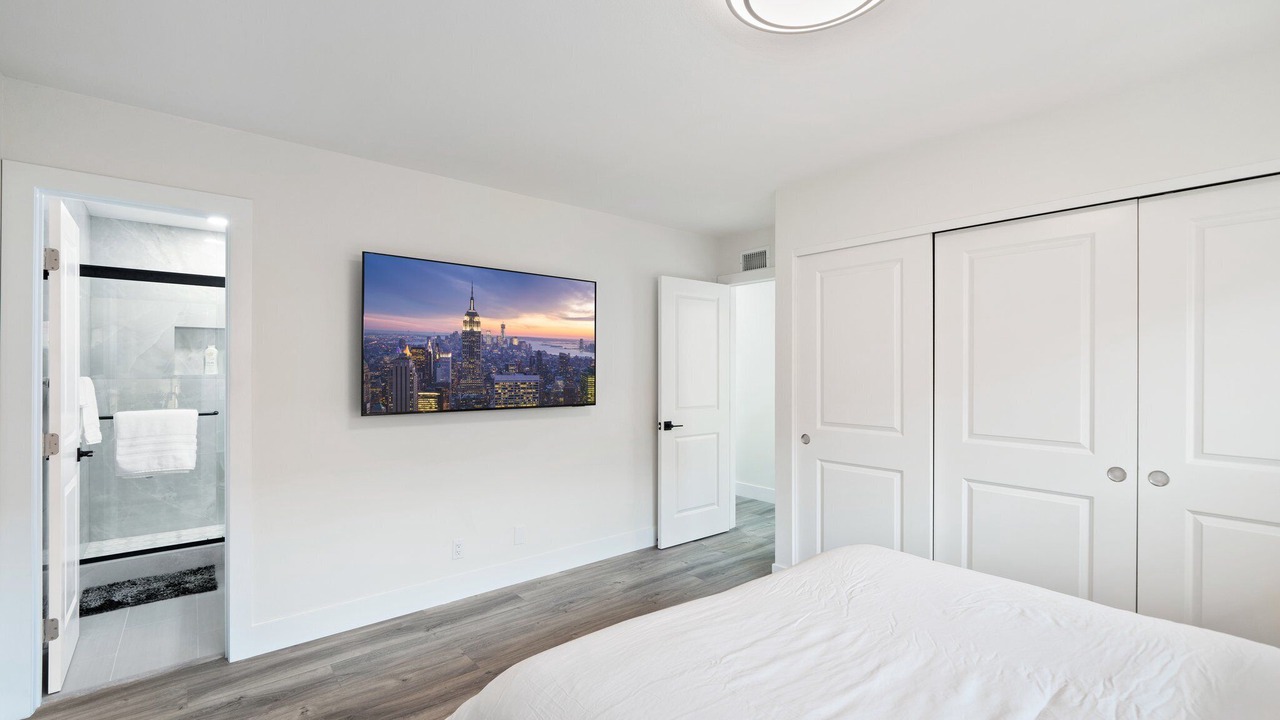 Photo of Bedroom in Fountain Valley
