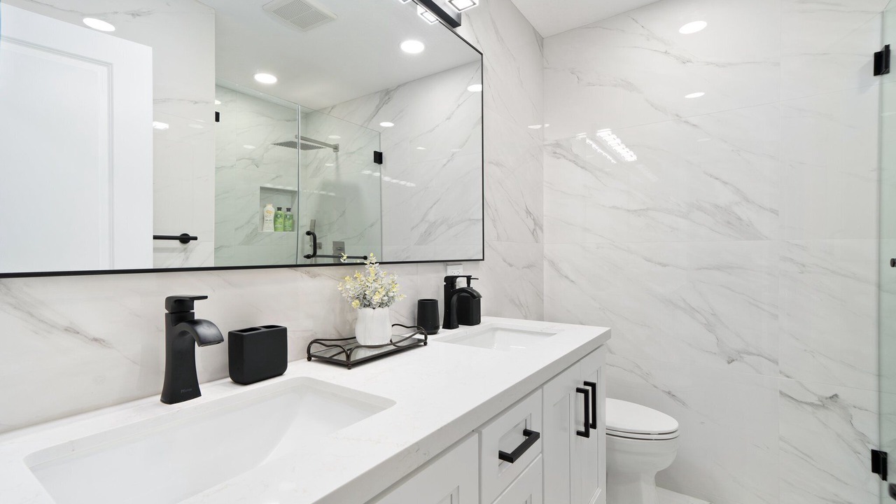 Photo of Bathroom in Fountain Valley
