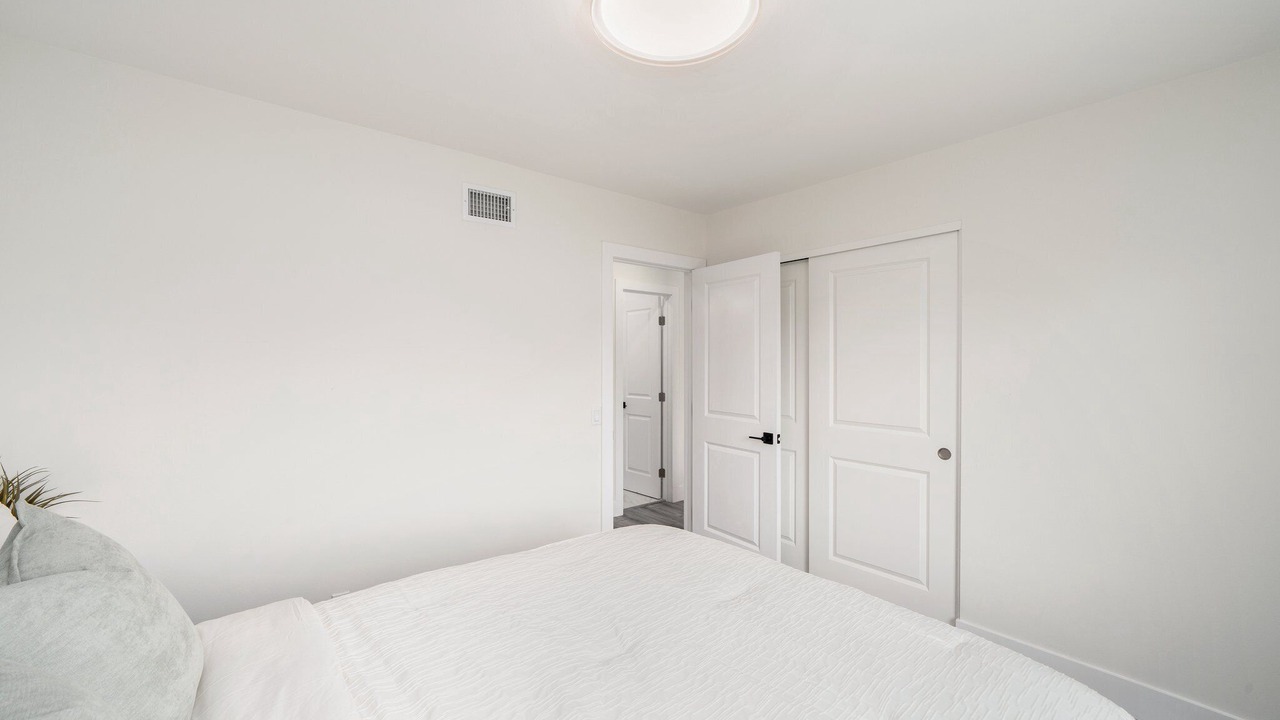 Photo of Bedroom in Fountain Valley