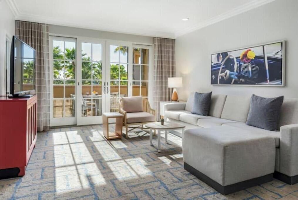 Photo of Livingroom in Newport Coast