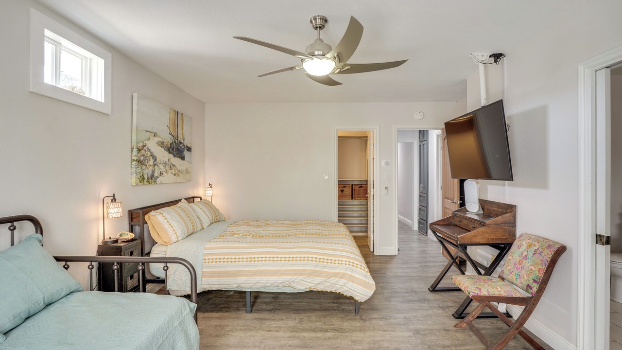Photo of Bedroom in Harbor