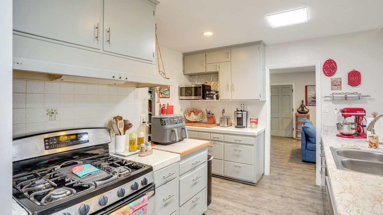 Photo of Kitchen in Harbor