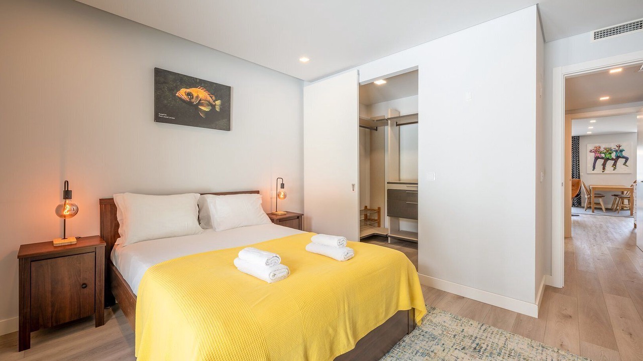 Photo of Bedroom in Alges