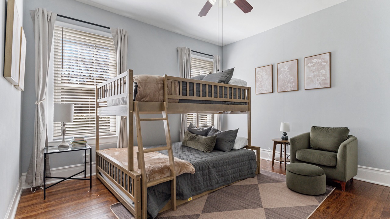 Photo of Bedroom in Montgomery