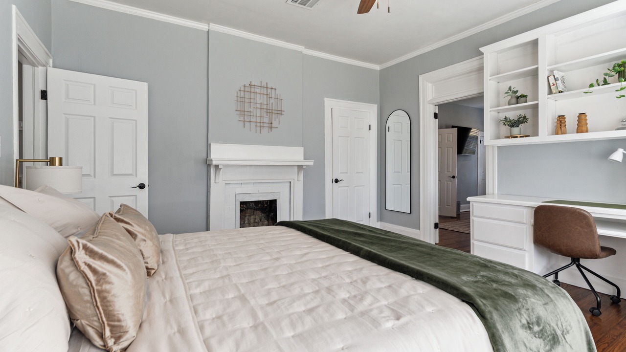 Photo of Bedroom in Montgomery