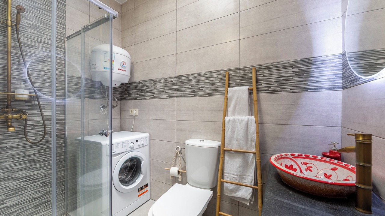 Photo of Bathroom in Fernan Perez