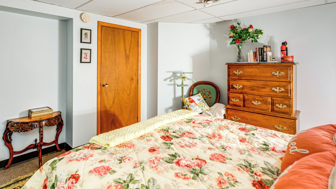 Photo of Bedroom in Cheektowaga