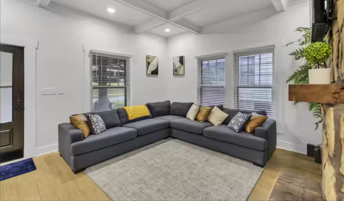 Photo of Livingroom in Norwood