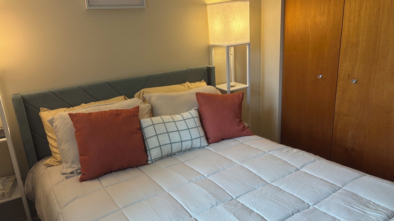 Photo of Bedroom in Town Bank