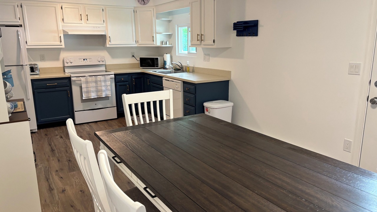 Photo of Kitchen in Town Bank
