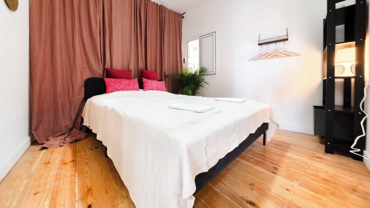 Photo of Bedroom in Santo Estevao