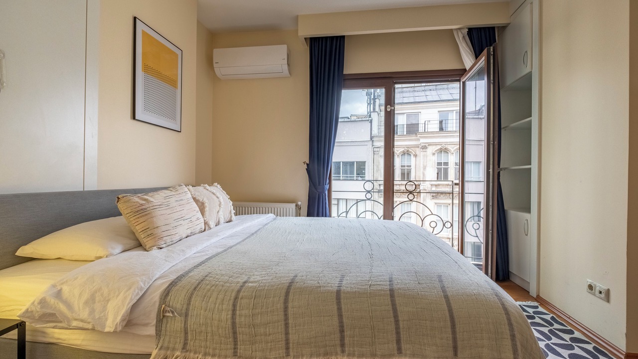 Photo of Bedroom in Galata