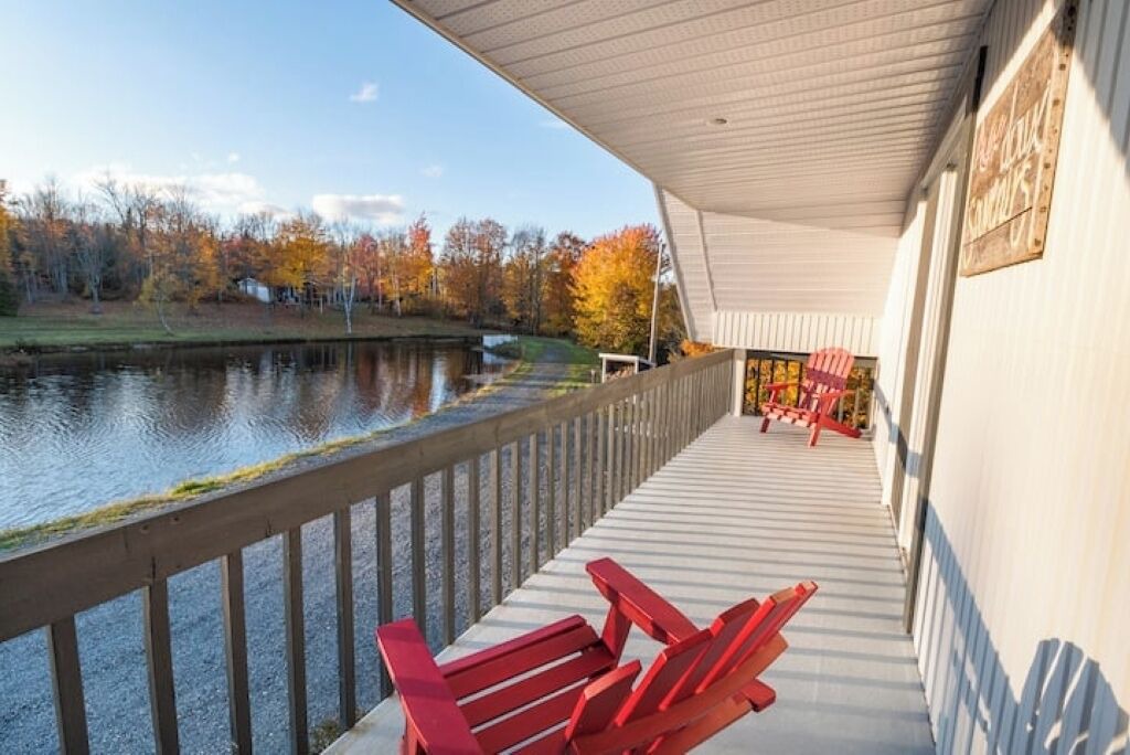 Photo of Patio Balcony in Les Etchemins Regional County Municipality