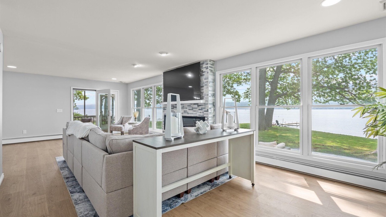 Photo of Livingroom in Town of Owasco