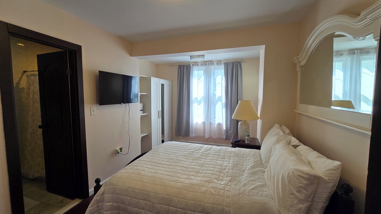 Photo of Bedroom in Keansburg