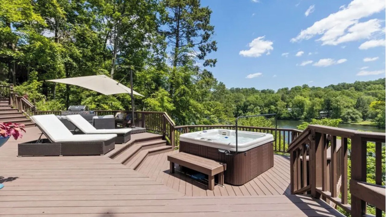 Photo of Patio Balcony in Pompton Lakes