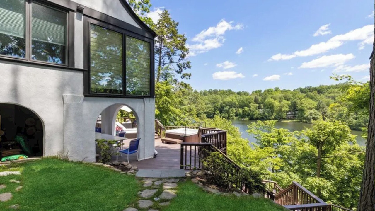 Photo of Patio Balcony in Pompton Lakes