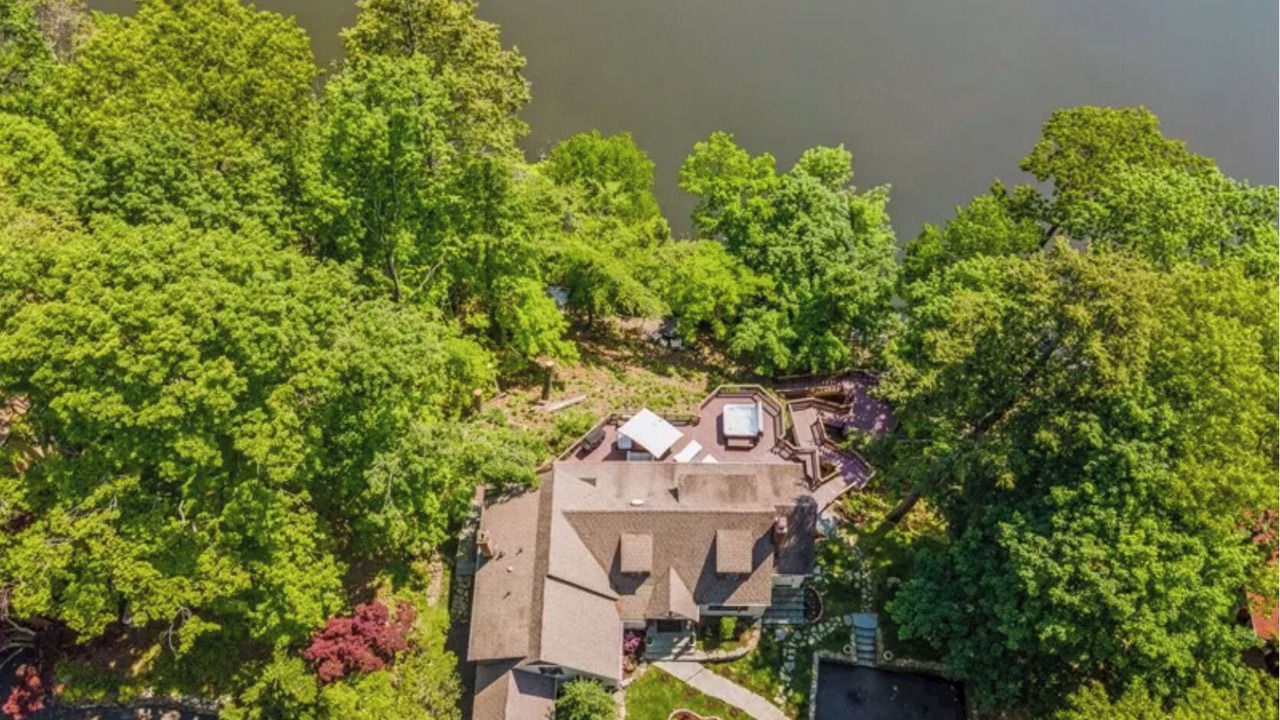 Photo of Outdoor in Pompton Lakes