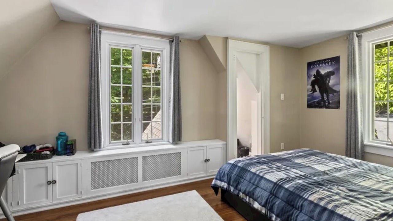 Photo of Bedroom in Pompton Lakes