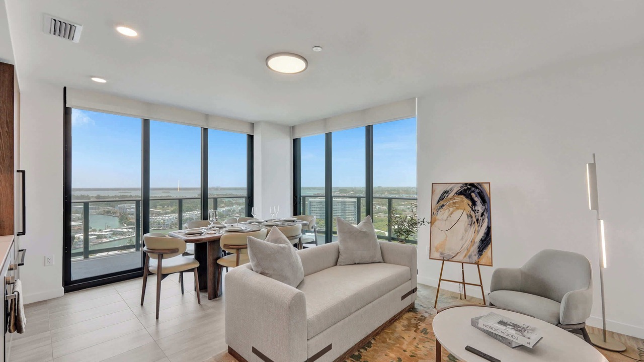 Photo of Livingroom in North Beach