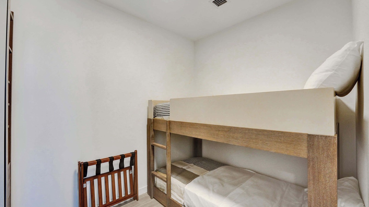 Photo of Bedroom in North Beach