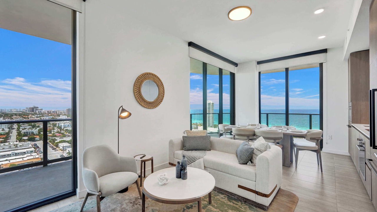 Photo of Livingroom in North Beach