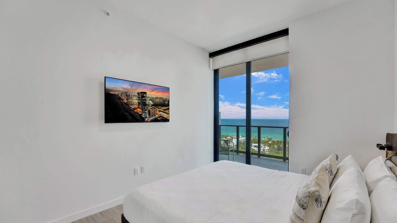 Photo of Bedroom in North Beach