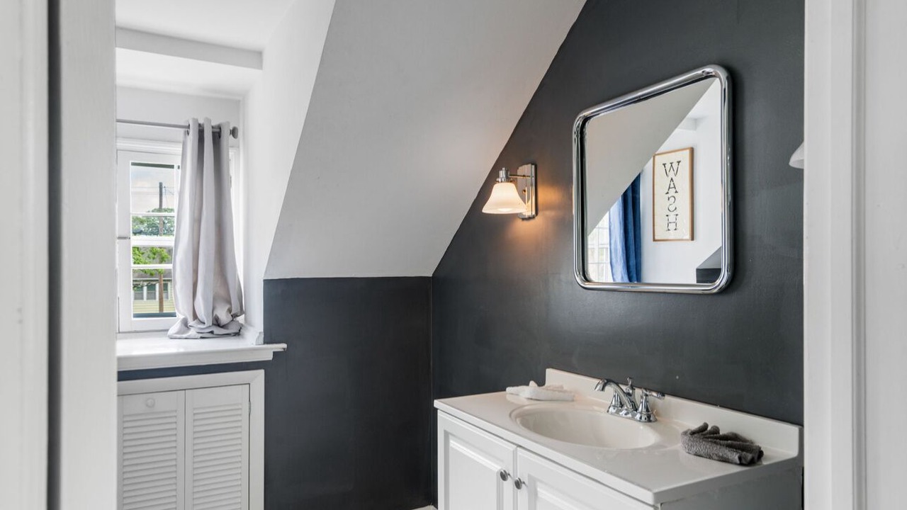 Photo of Bathroom in Grenloch