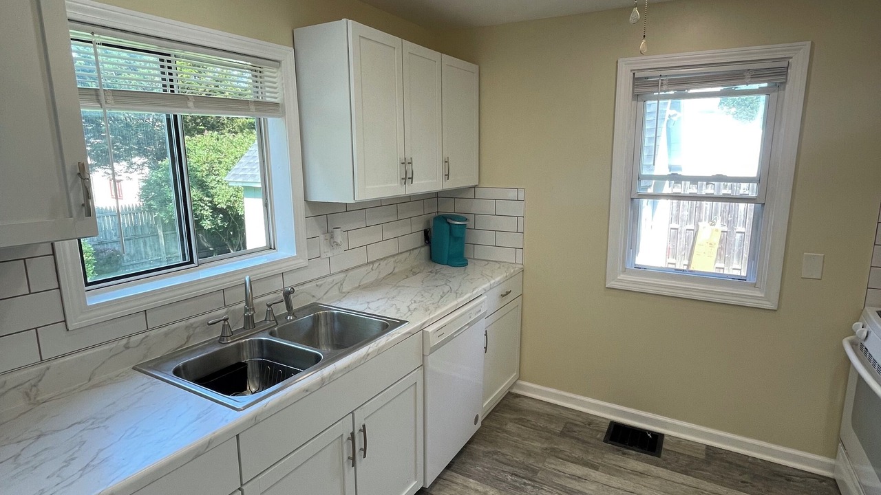 Photo of Kitchen in Sea Breeze