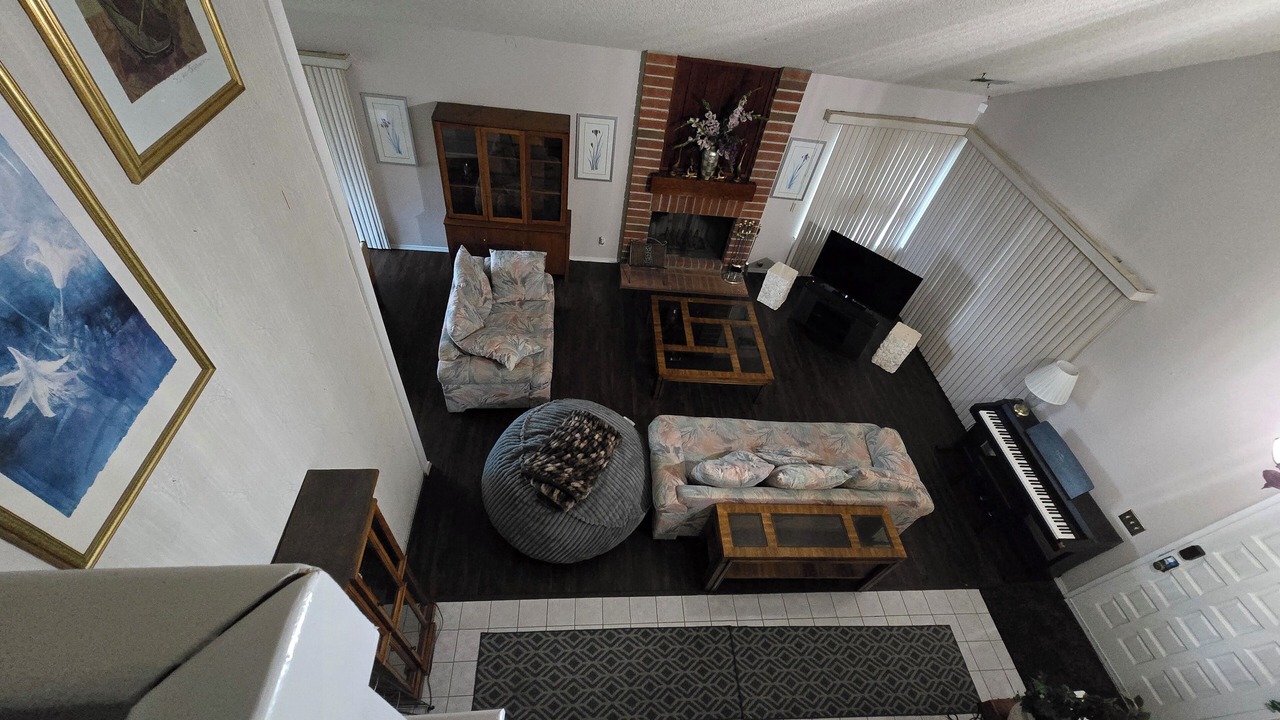 Photo of Livingroom in Vallejo