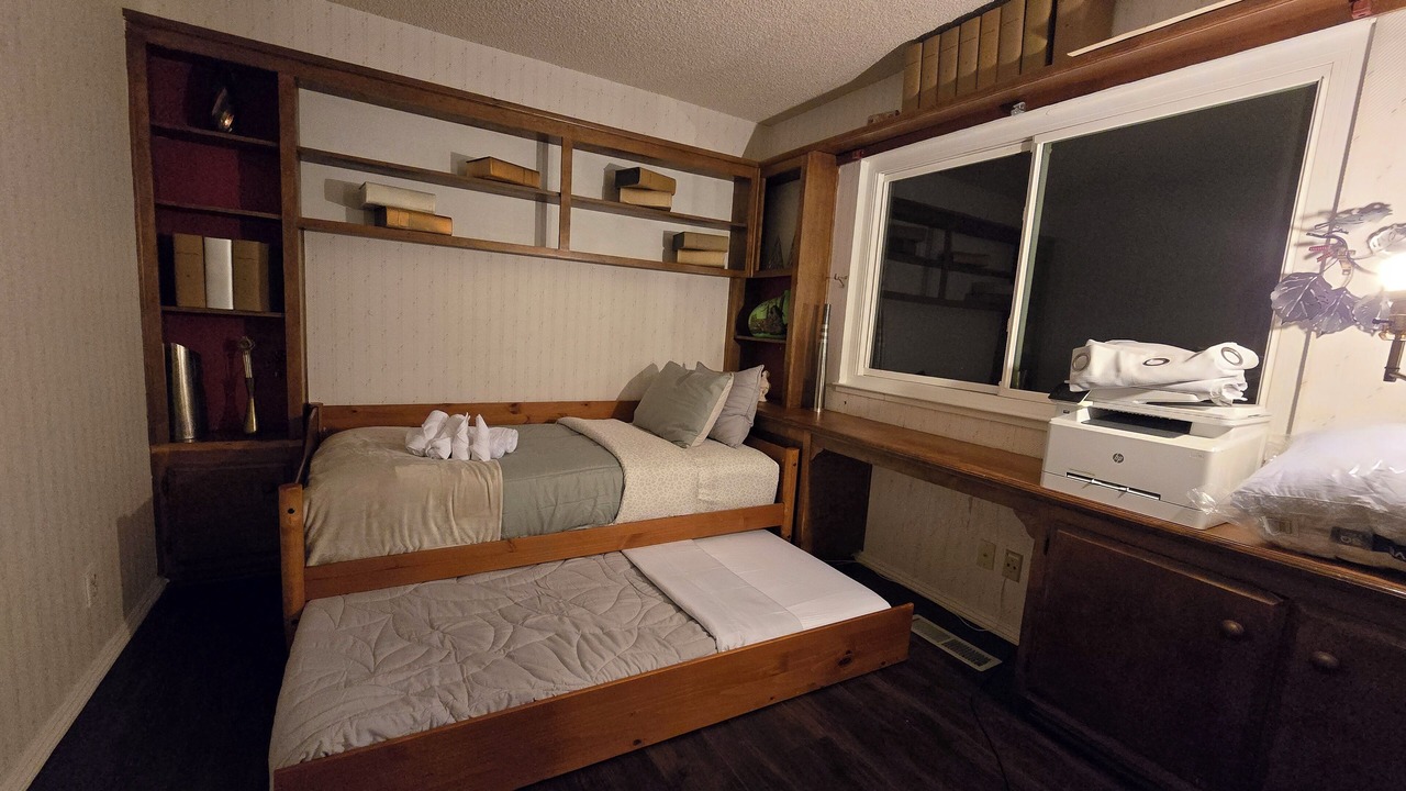 Photo of Bedroom in Vallejo