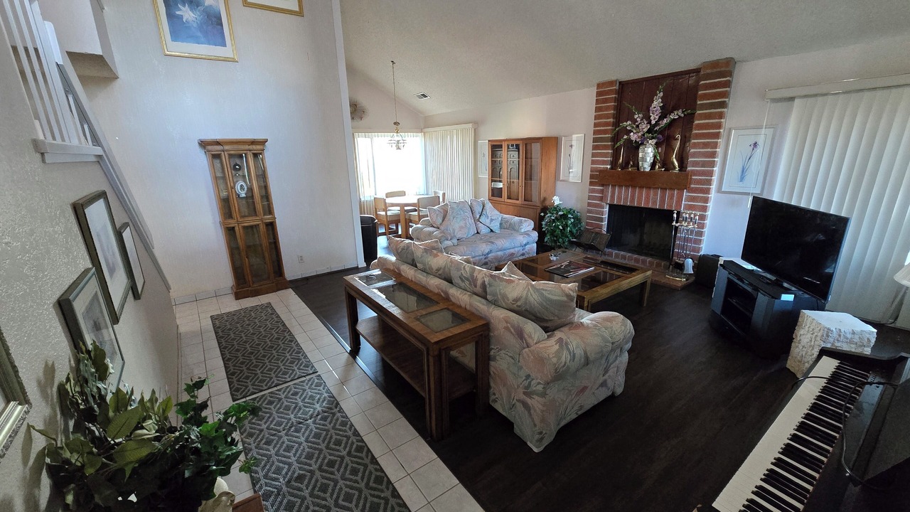 Photo of Livingroom in Vallejo