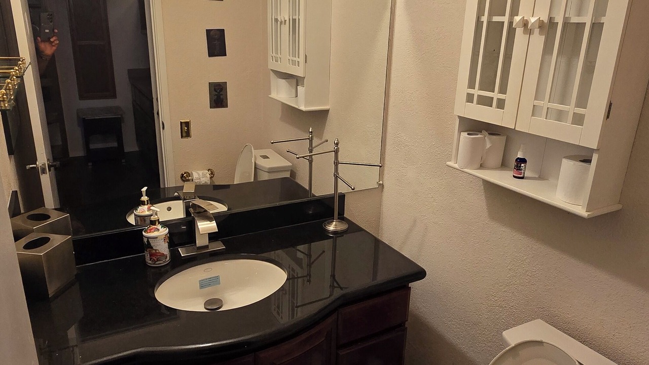 Photo of Bathroom in Vallejo