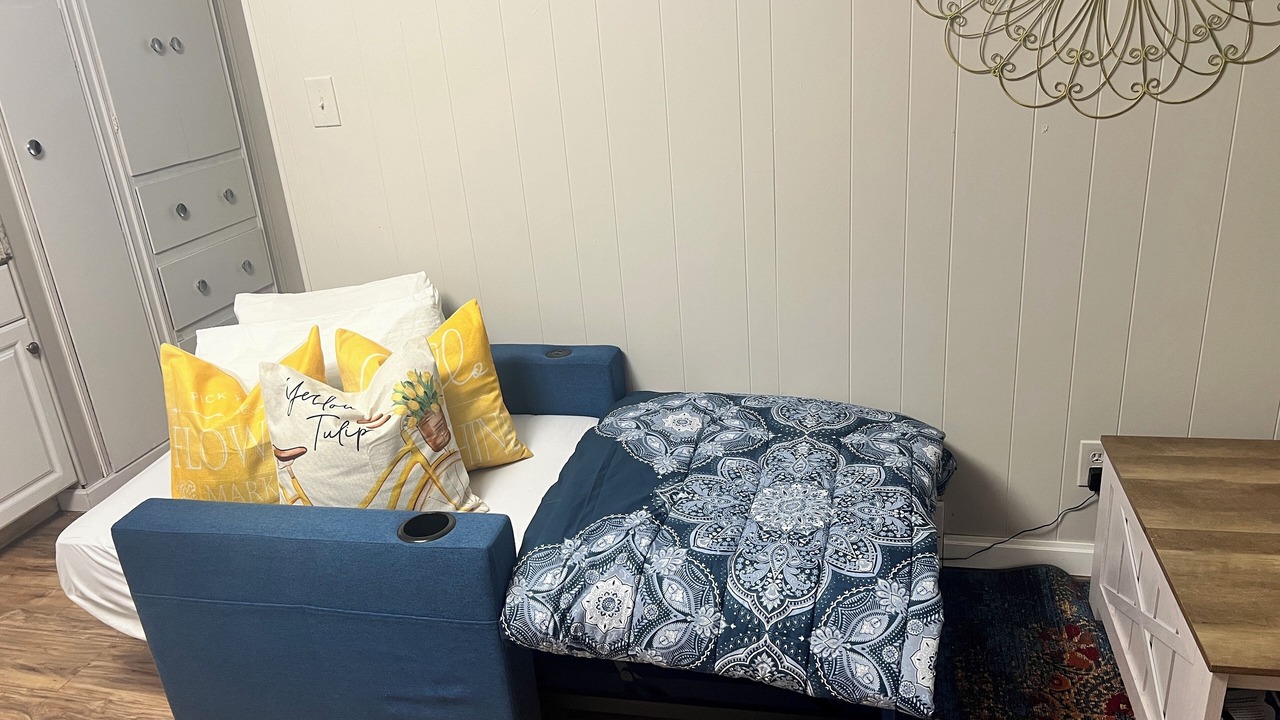 Photo of Bedroom in Lackawanna