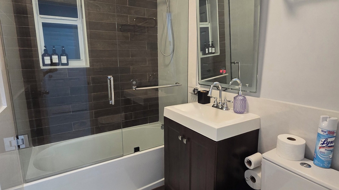 Photo of Bathroom in West Park
