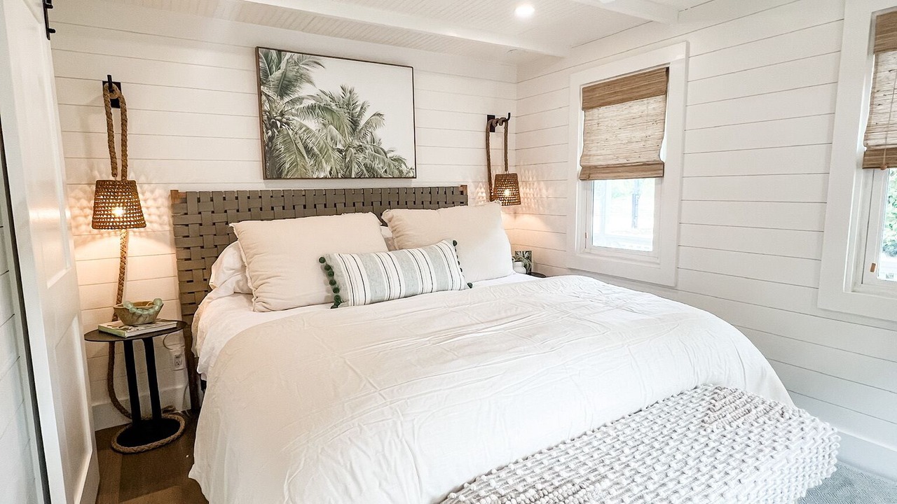 Photo of Bedroom in Lubbers Quarters Cay