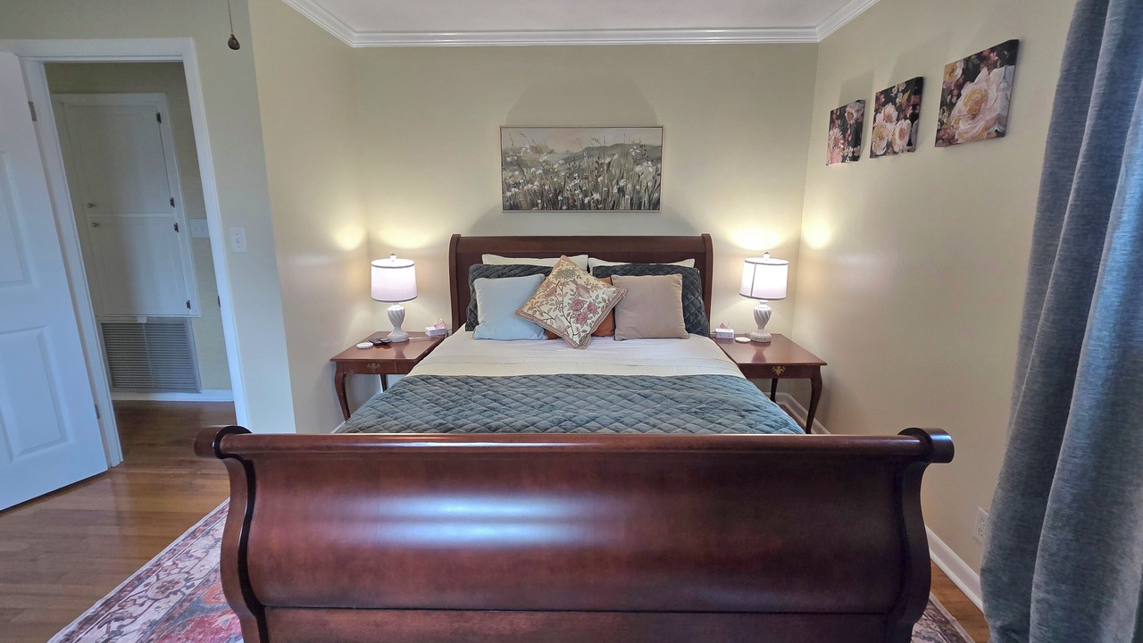 Photo of Bedroom in Pansey