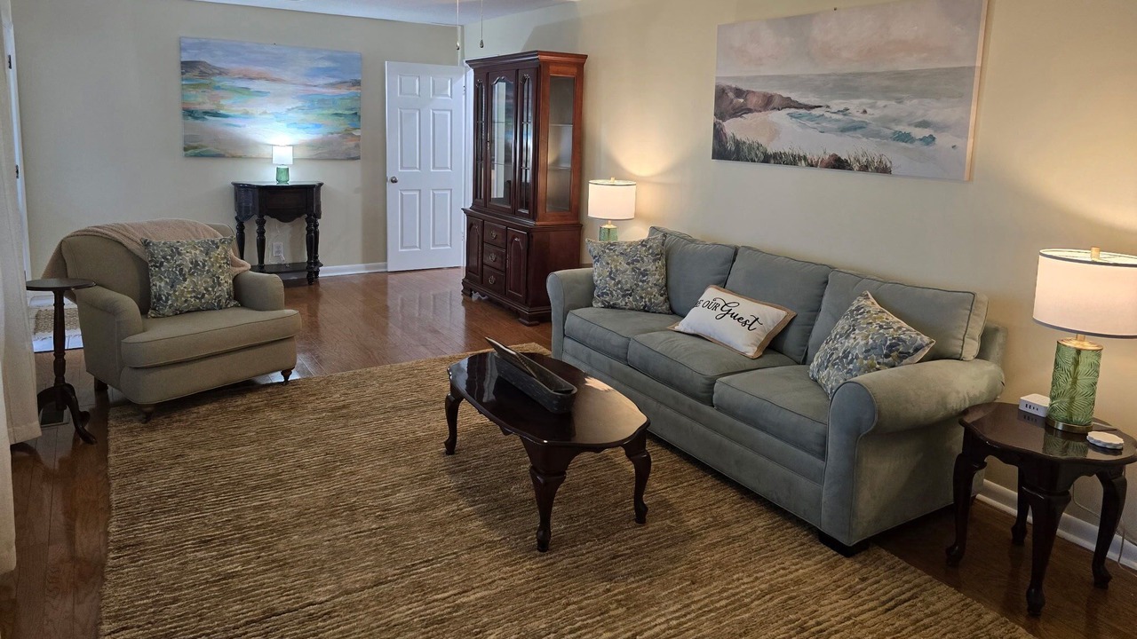 Photo of Livingroom in Pansey