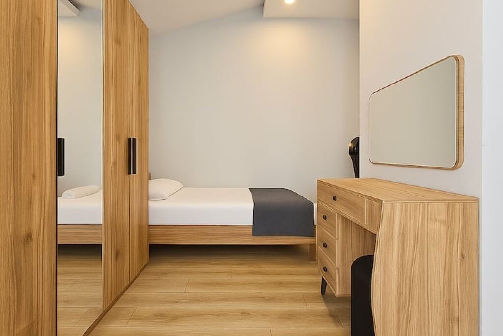 Photo of Bedroom in Lara