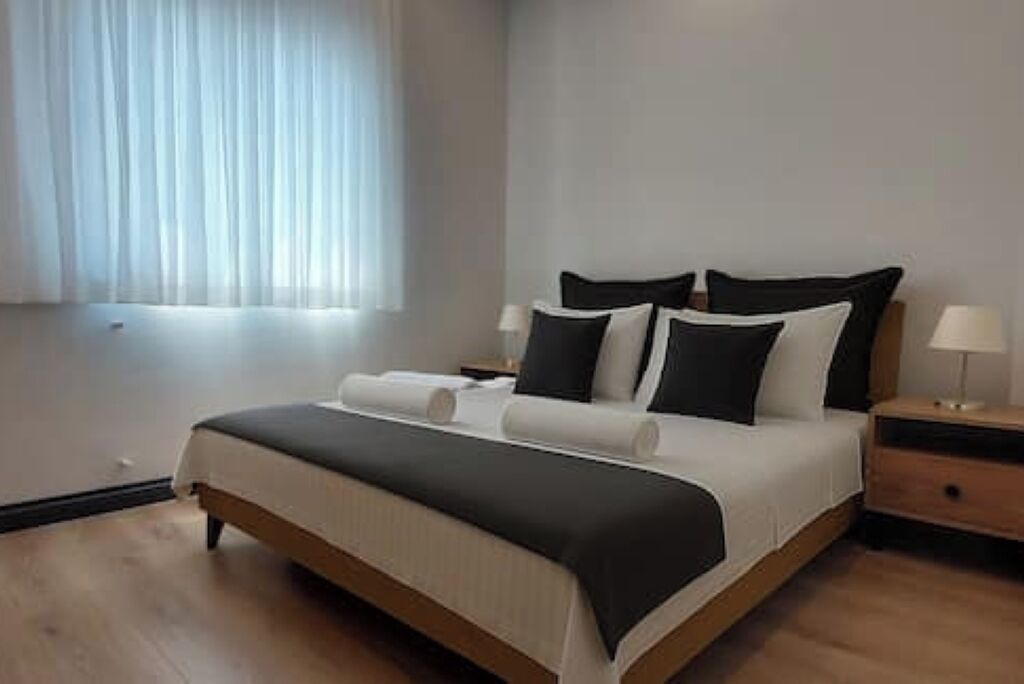 Photo of Bedroom in Lara